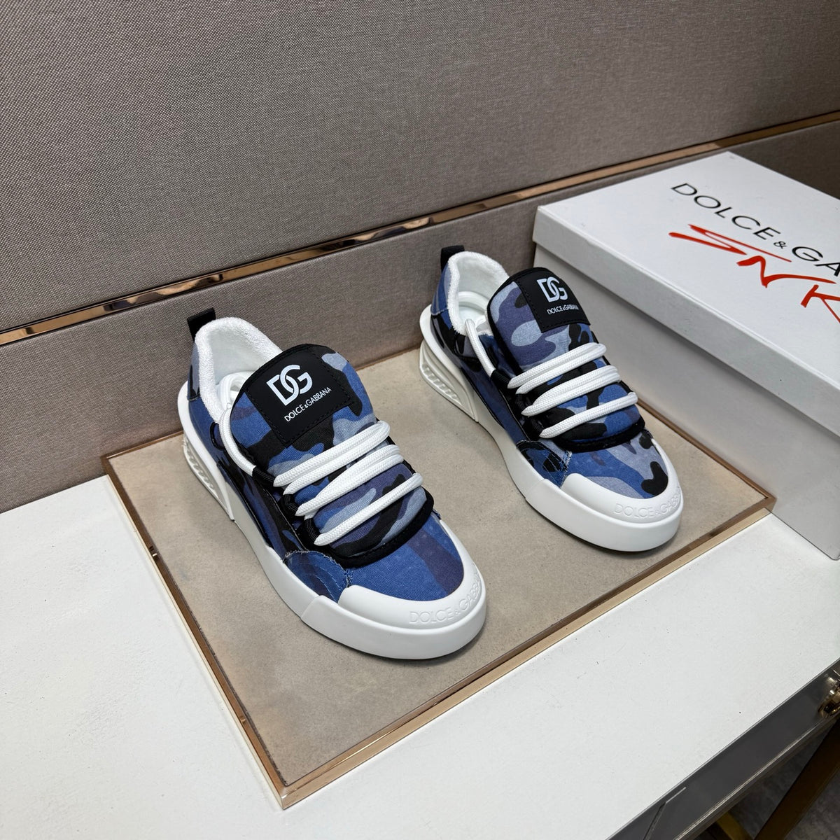 Dolce & Gabbana DG Couple's Multi-Material Casual Sneakers 4 Colors