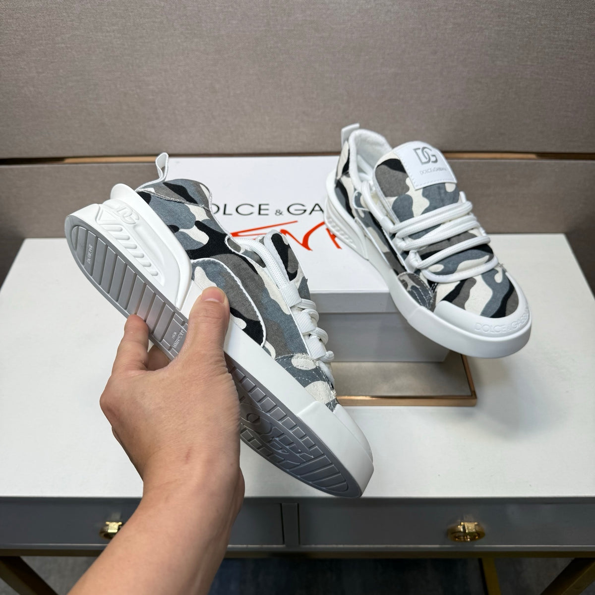 Dolce & Gabbana DG Couple's Multi-Material Casual Sneakers 4 Colors