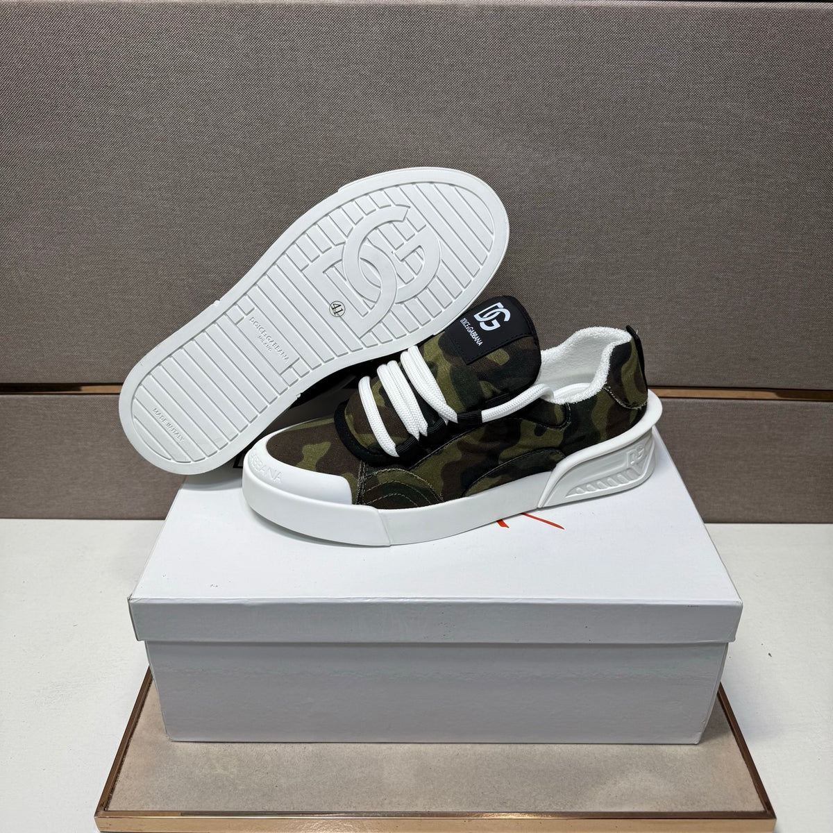 Dolce & Gabbana DG Couple's Multi-Material Casual Sneakers 4 Colors