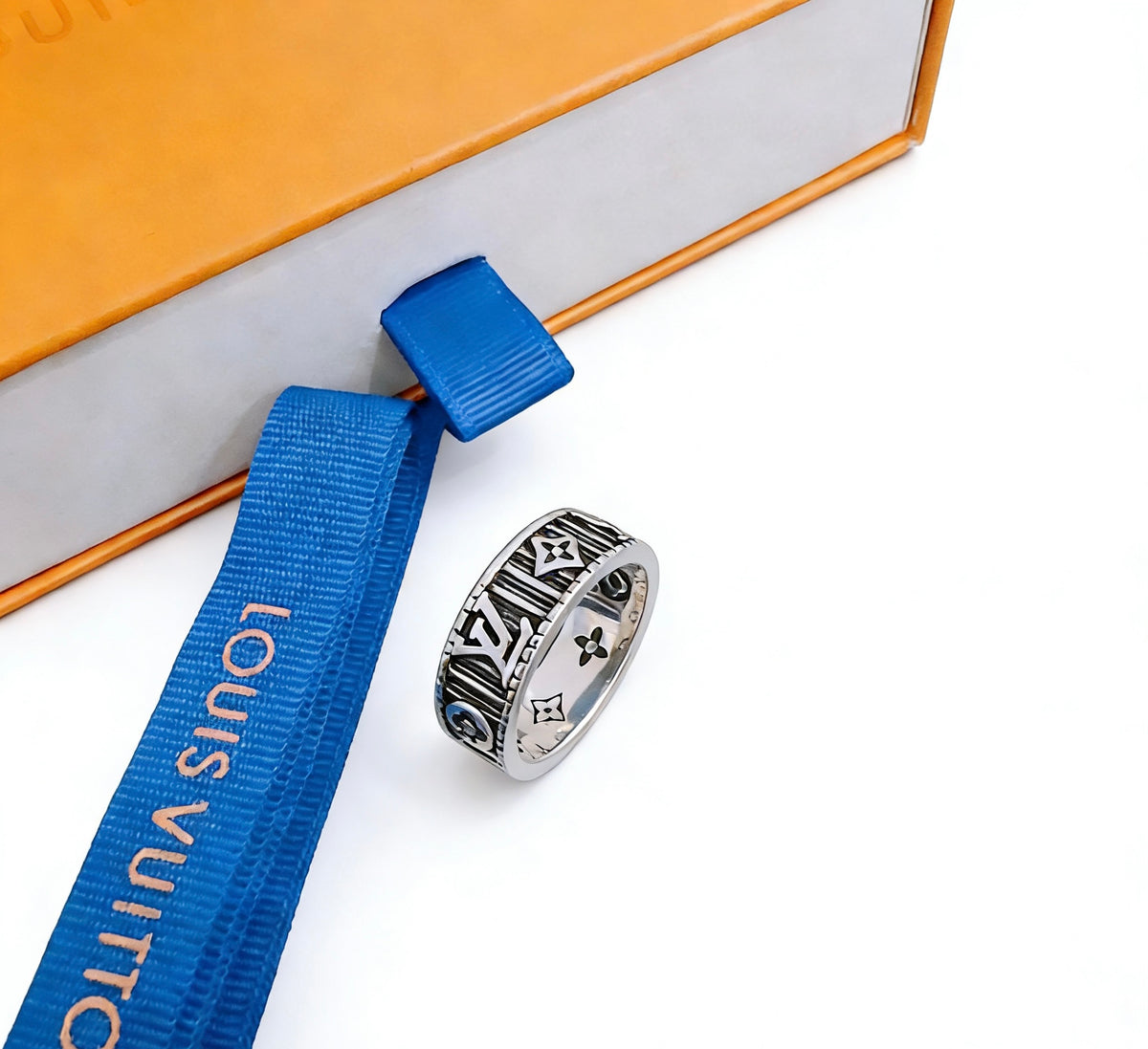 antique vintage Ring for men - alternate angle view 4