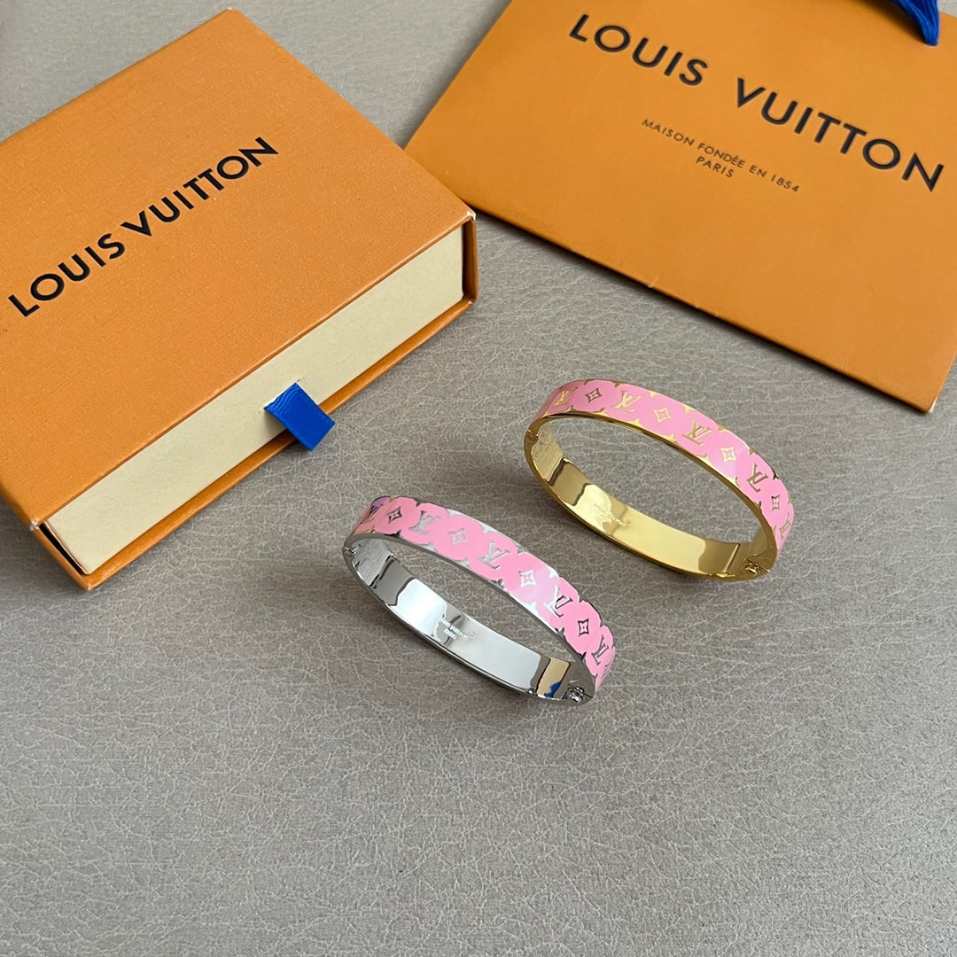 gold Bangle for women - alternate angle view 5