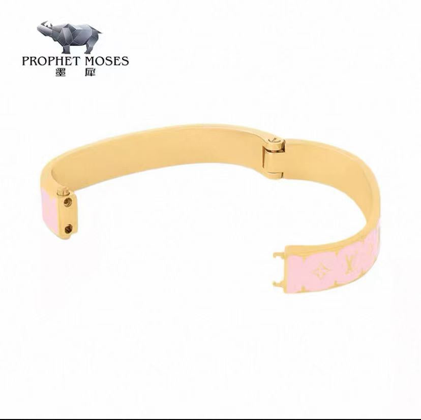 gold Bangle for women - alternate angle view 3