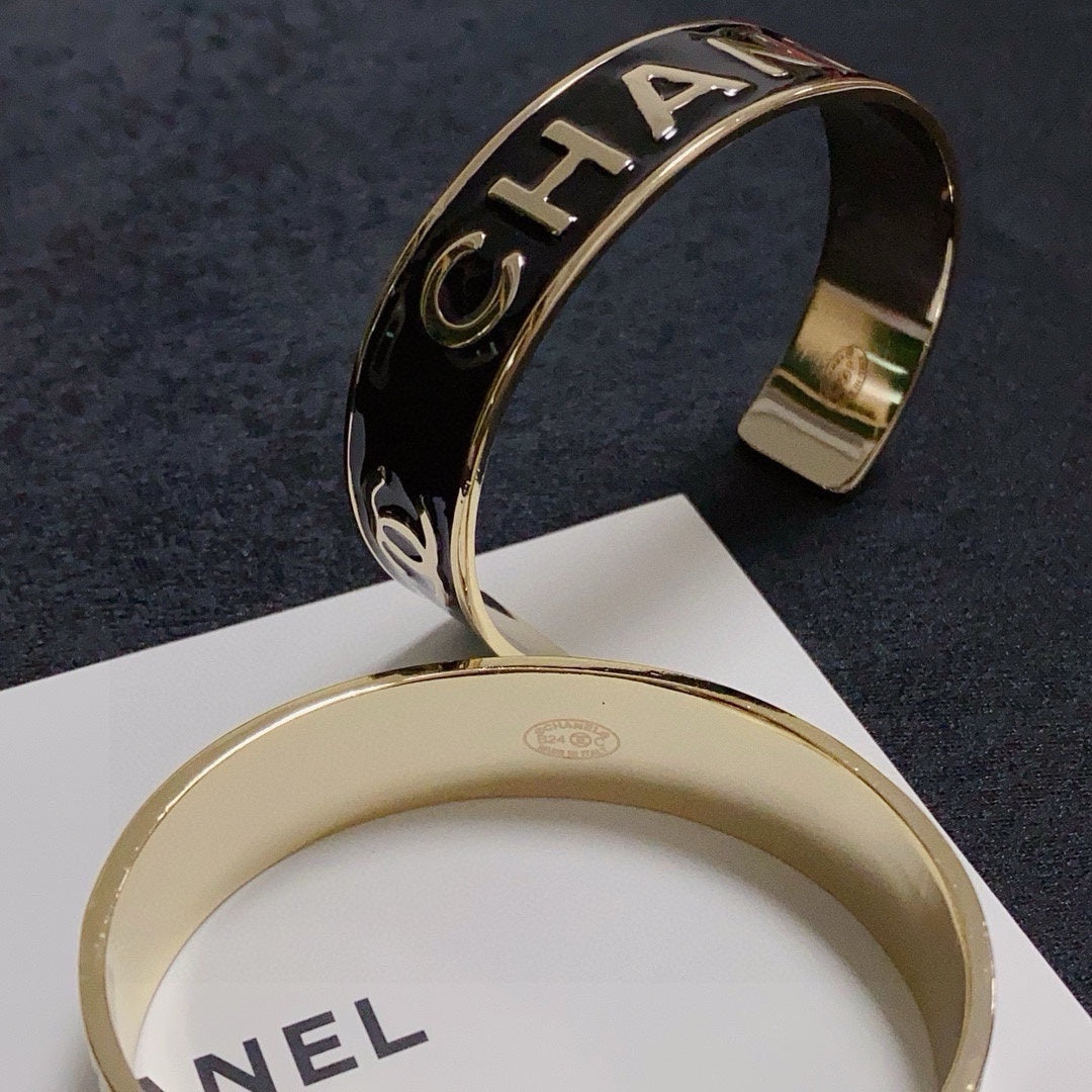 black and white letter Bangle for women - alternate angle view 5