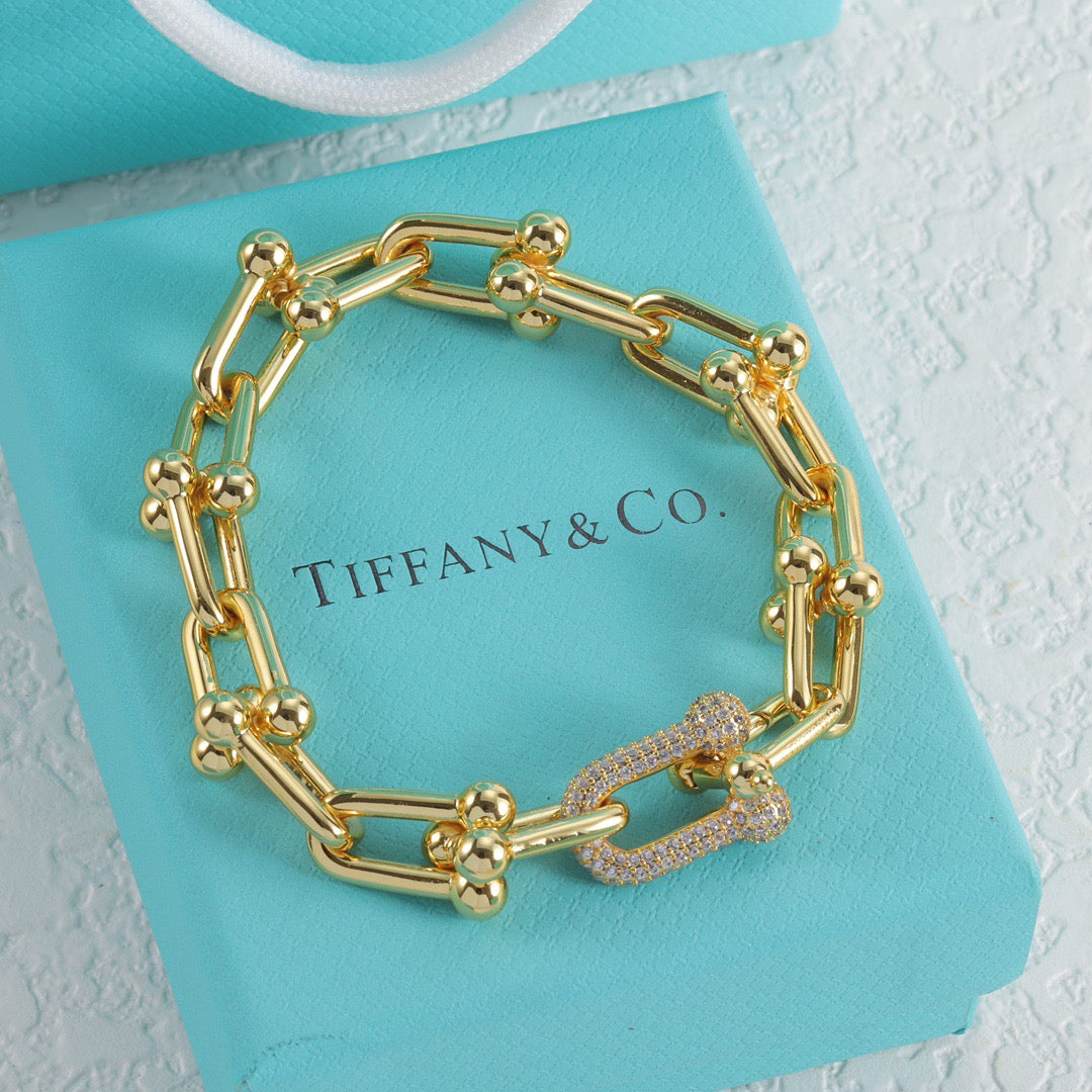gold delicate Bracelet for men - alternate angle view 6