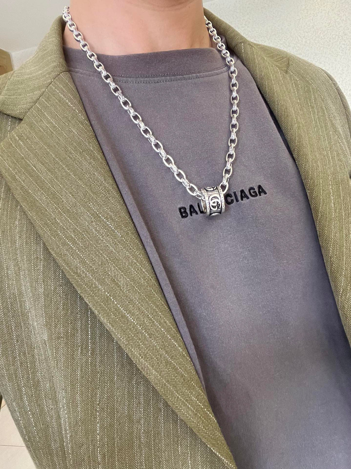 antique double g Necklace for women - alternate angle view 3