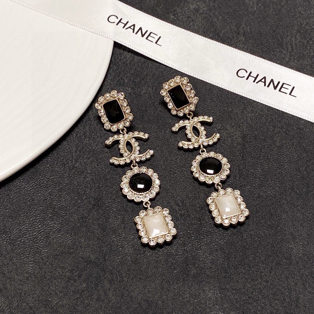 gold agate letter Stud Earrings for women - alternate angle view 2