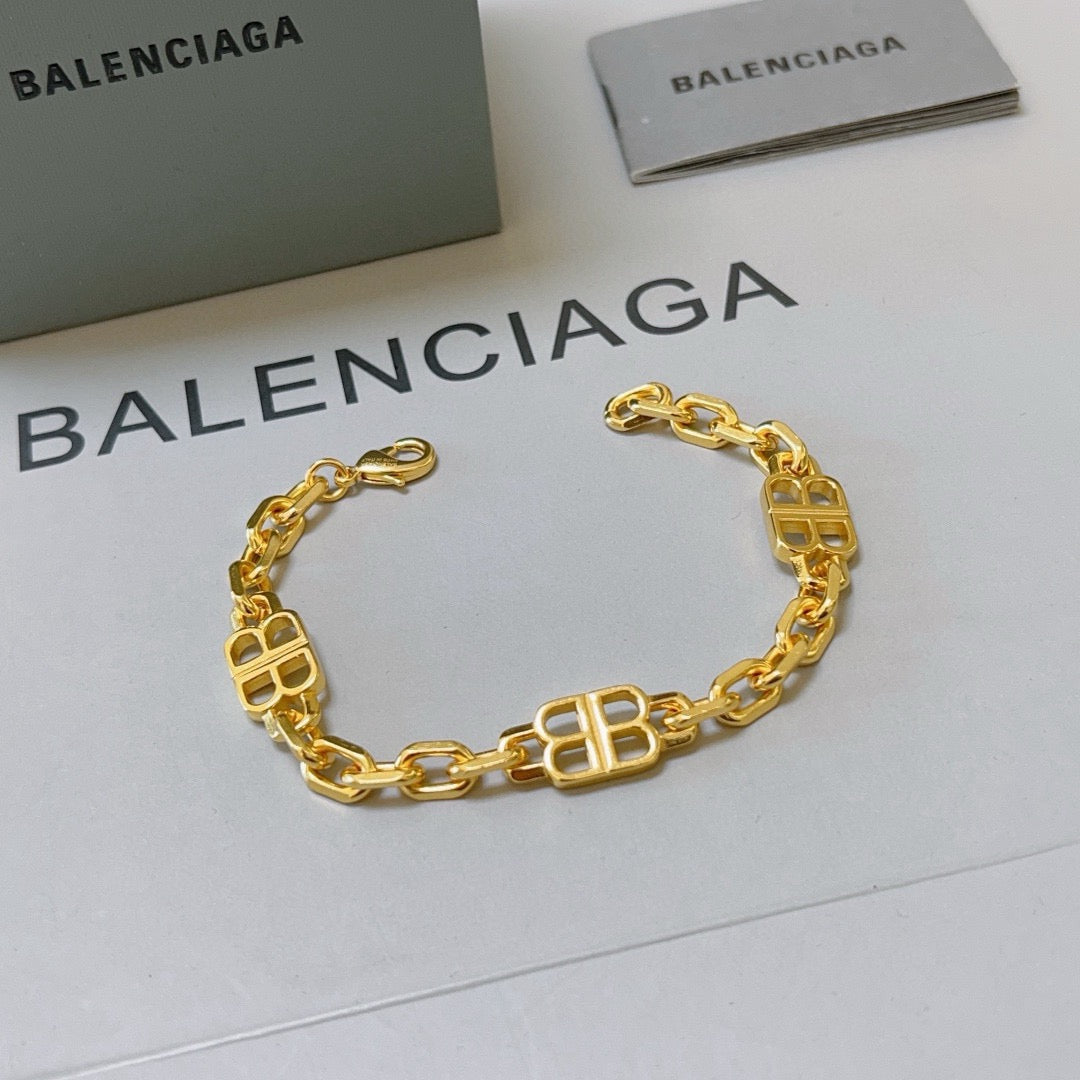 beige unique Bracelet for men - alternate angle view 4