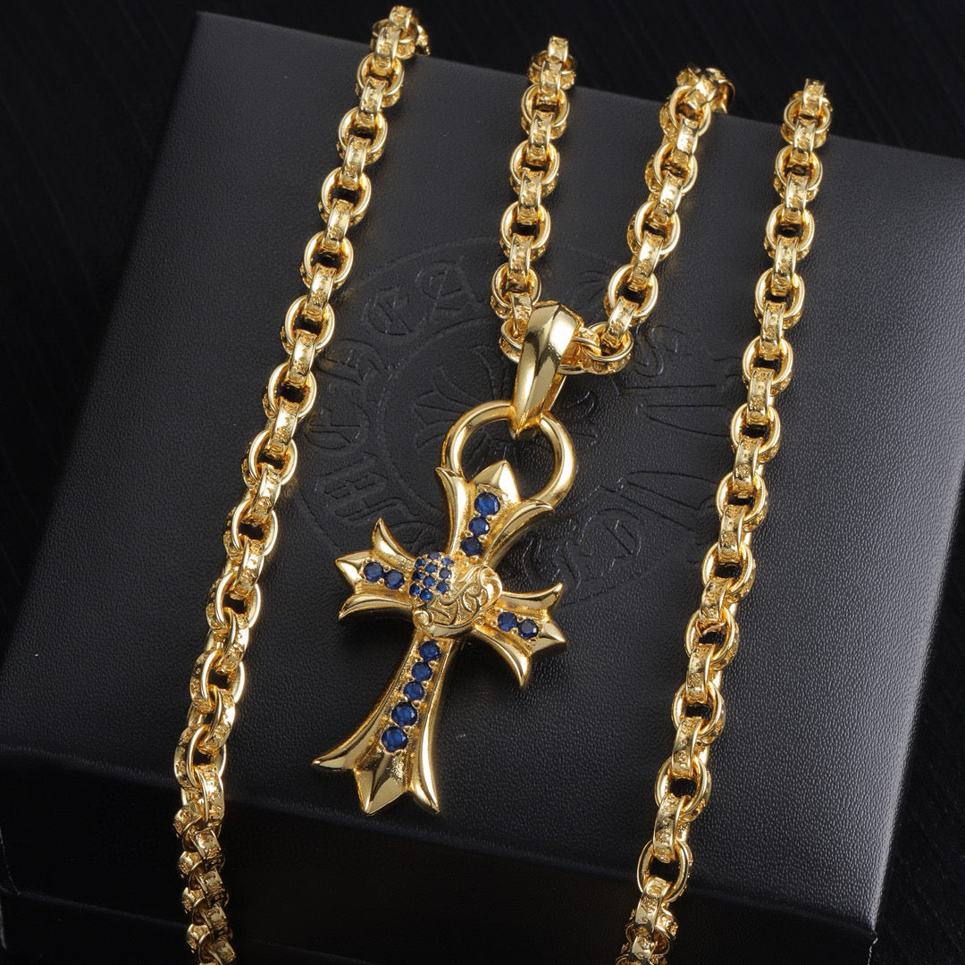 Necklace for women - alternate angle view 3