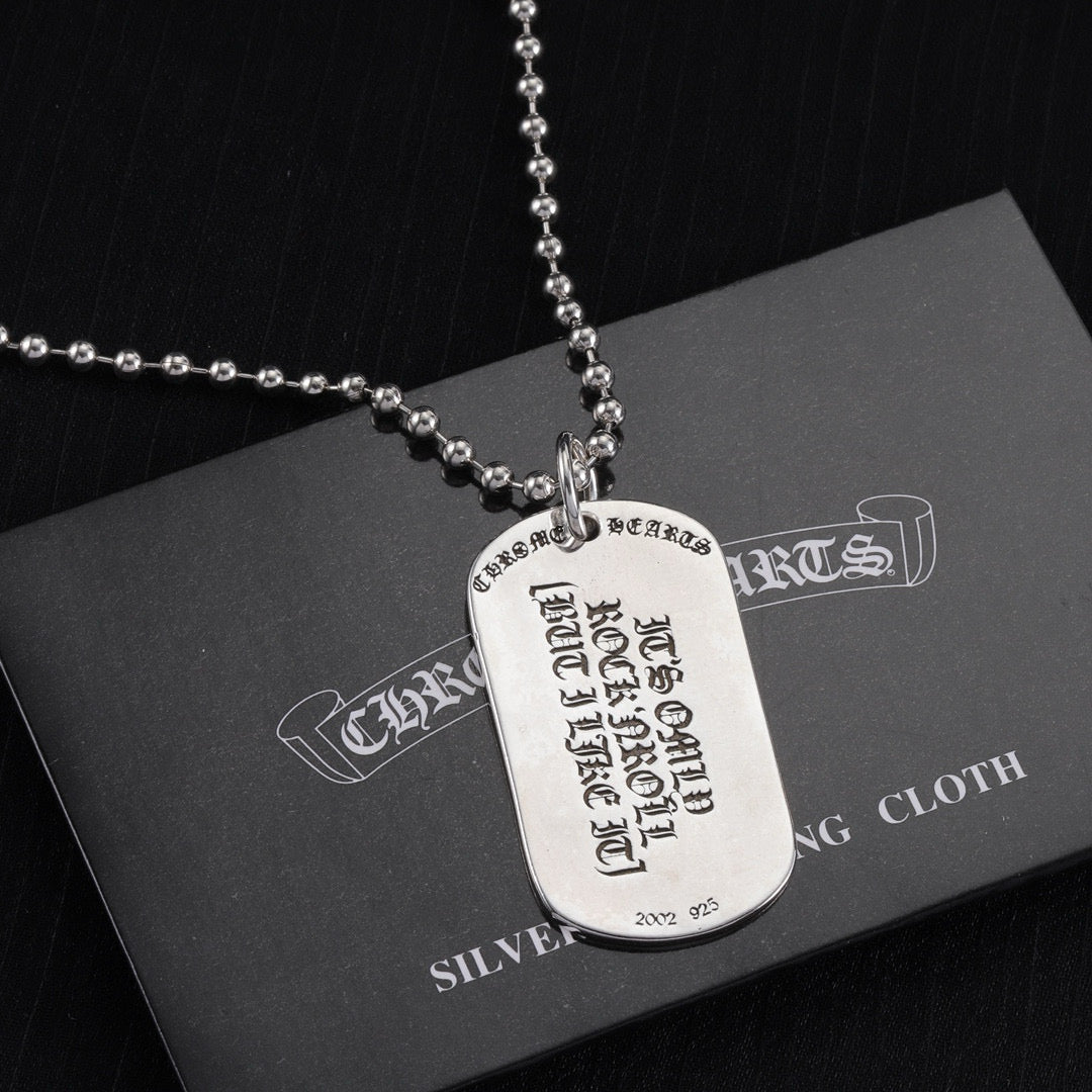 Necklace for women - alternate angle view 3