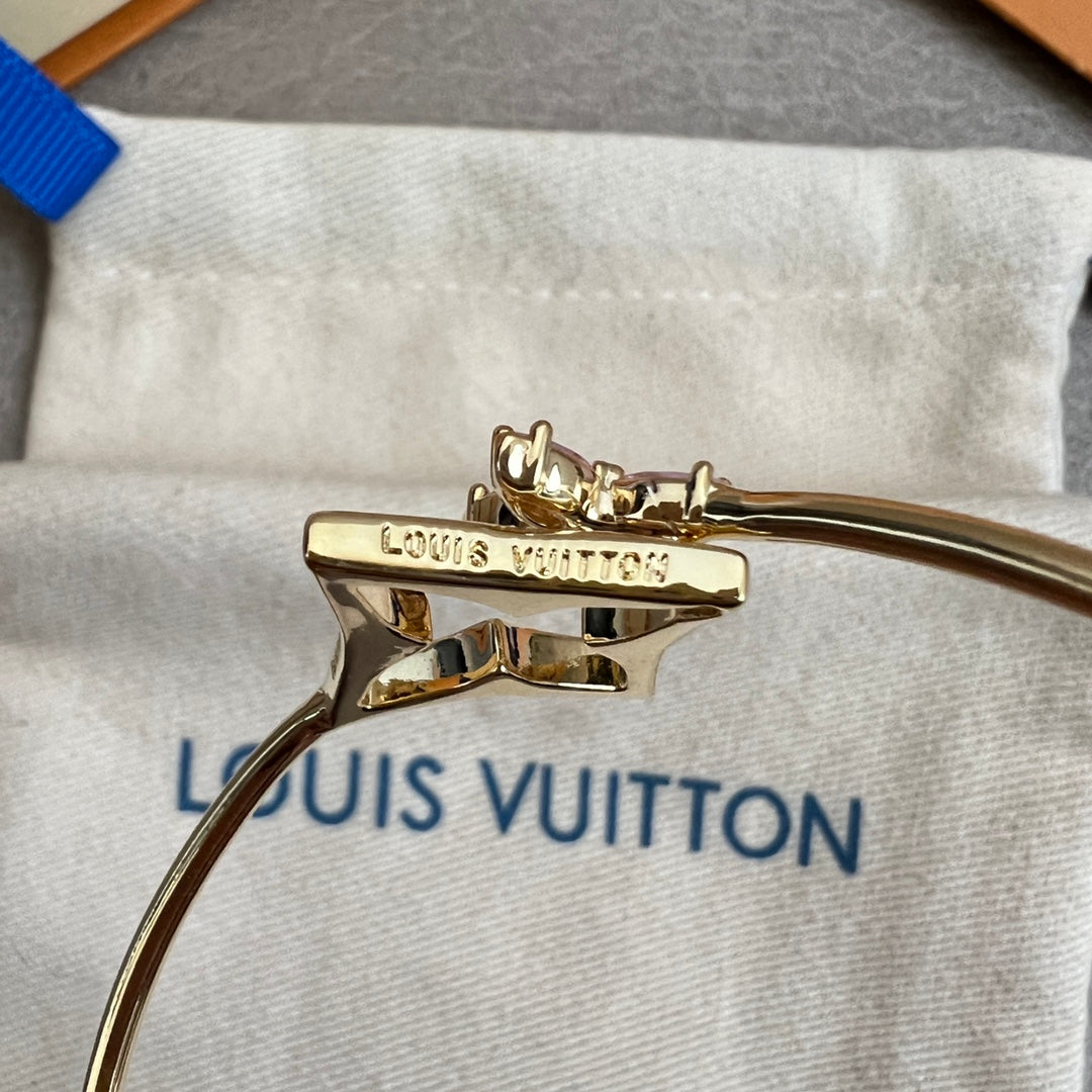 gold Bangle for women - alternate angle view 9