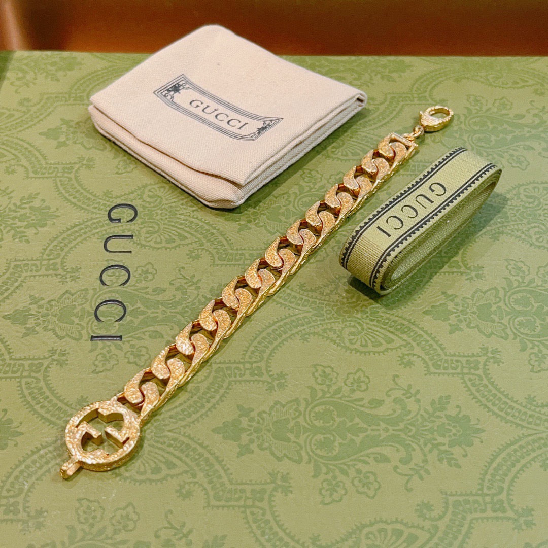 beige delicate Bracelet for men - alternate angle view 4