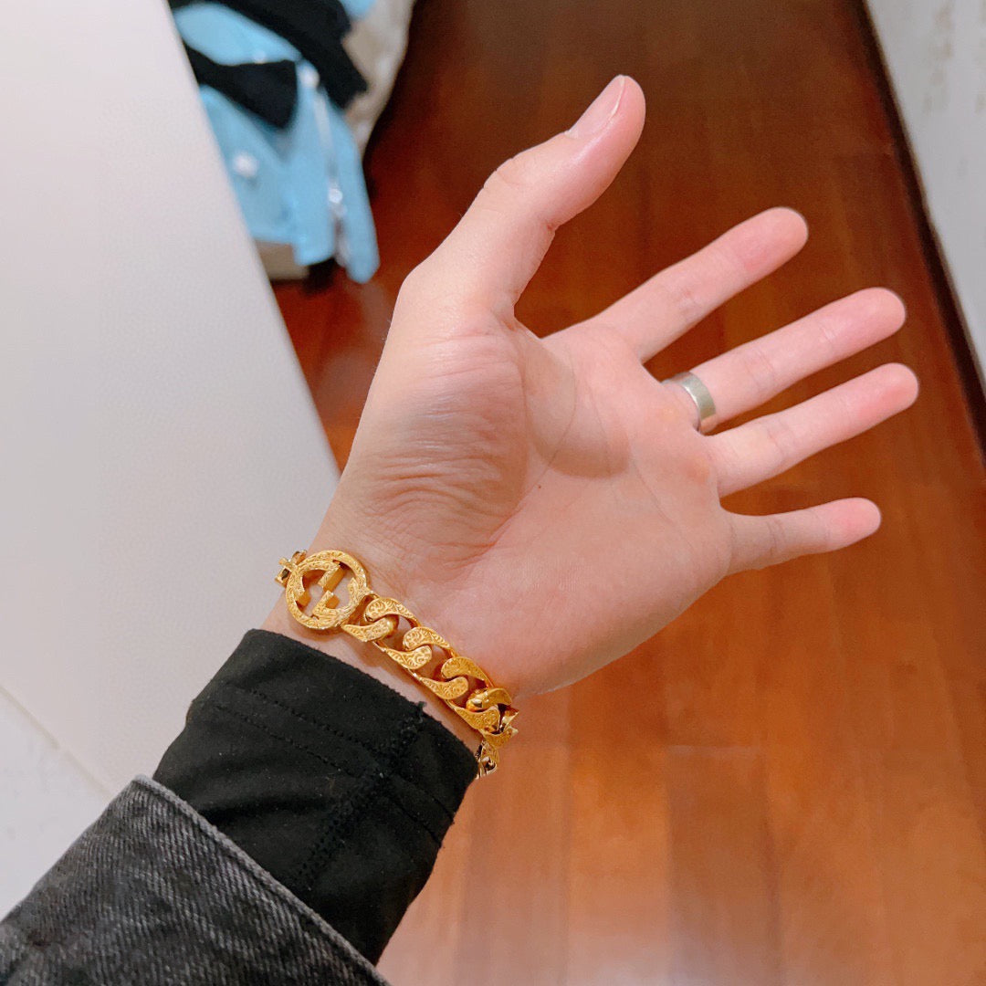 beige delicate Bracelet for men - alternate angle view 3