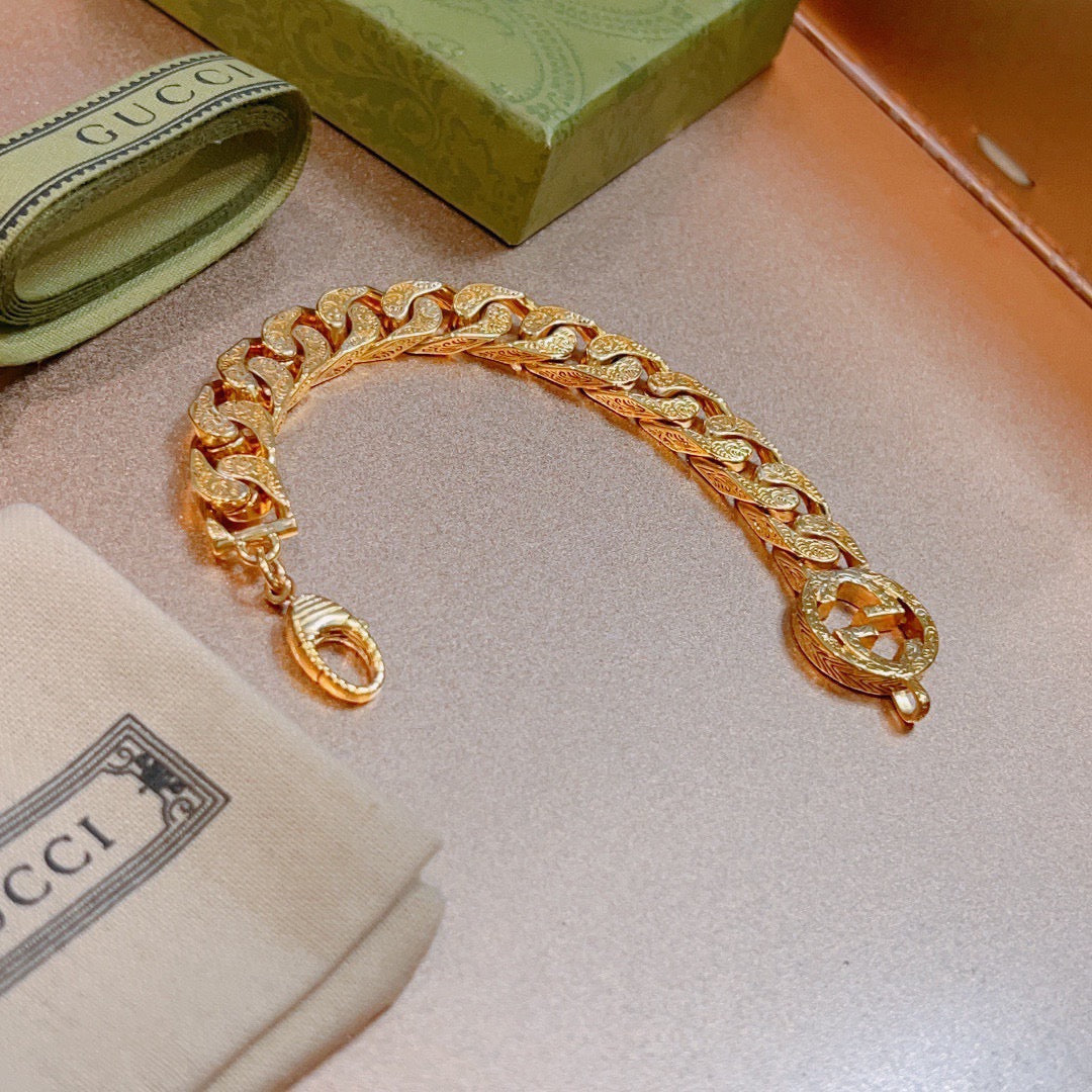 beige delicate Bracelet for men - alternate angle view 5