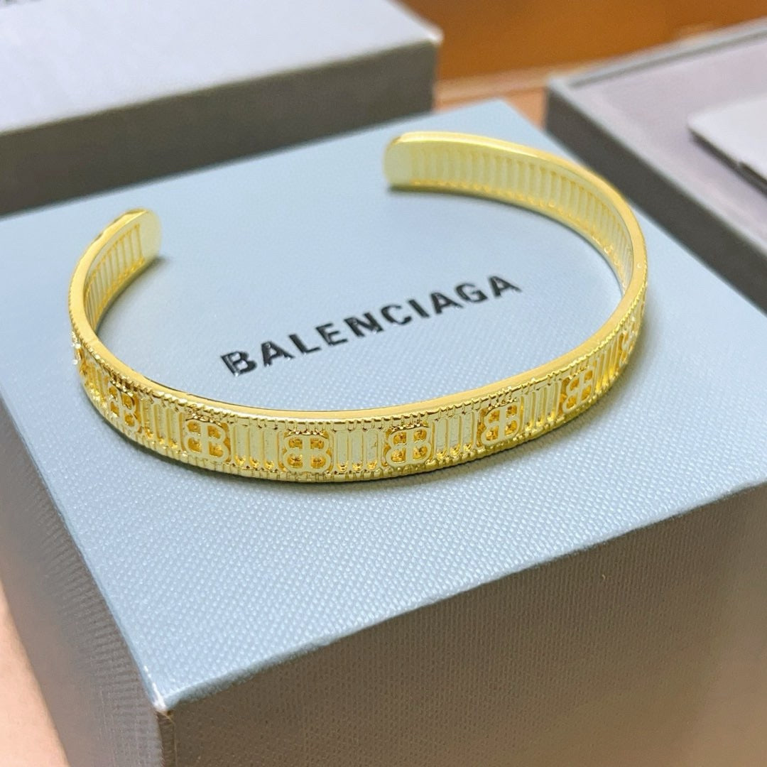 unique Bangle for men - alternate angle view 2
