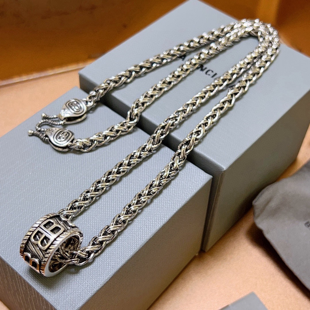 vintage Necklace for women - alternate angle view 7