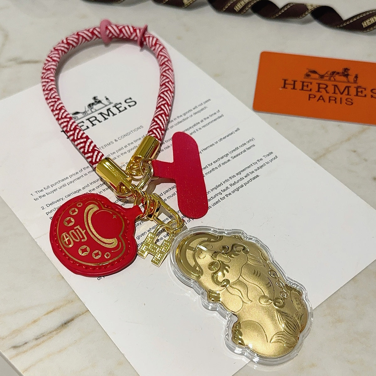 gold key Keychain for men - alternate angle view 3