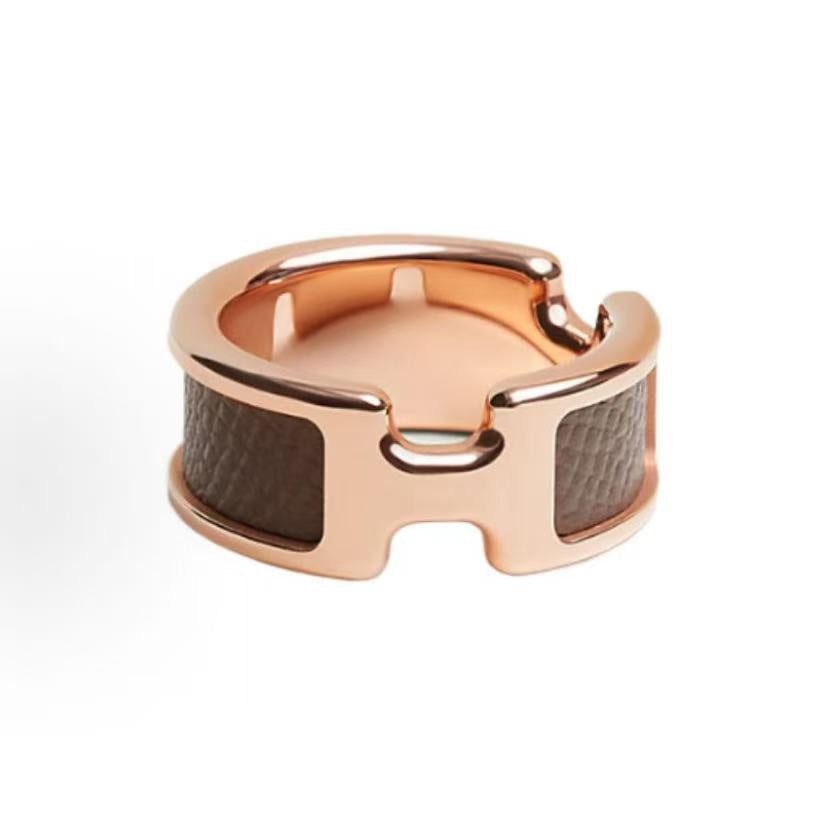 elegant Ring for women - product detail view