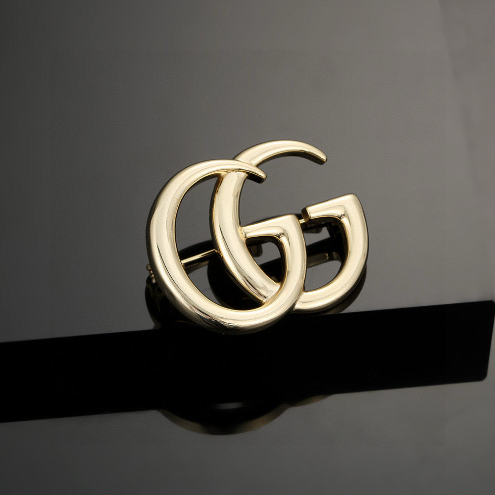 vintage Brooch for women - alternate angle view 4