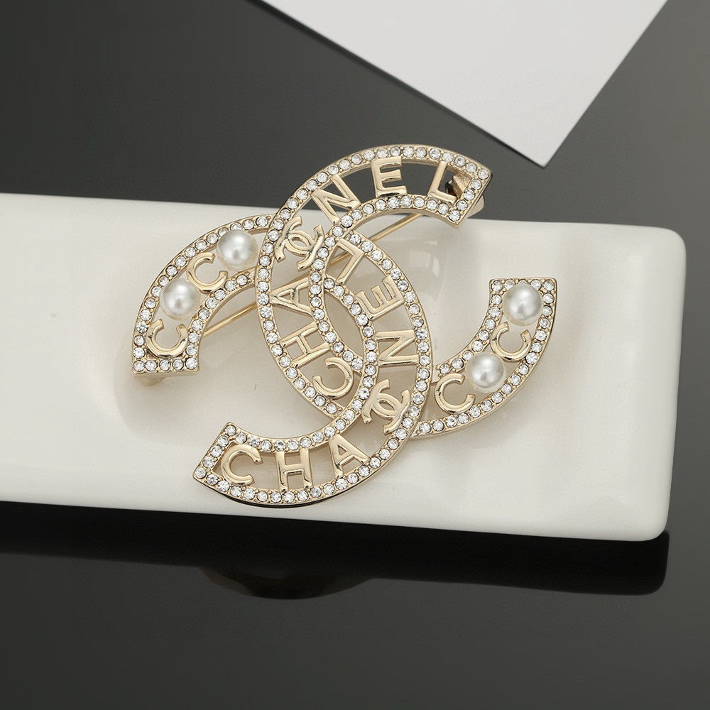 light gold pearl double c Brooch for women - alternate angle view 4