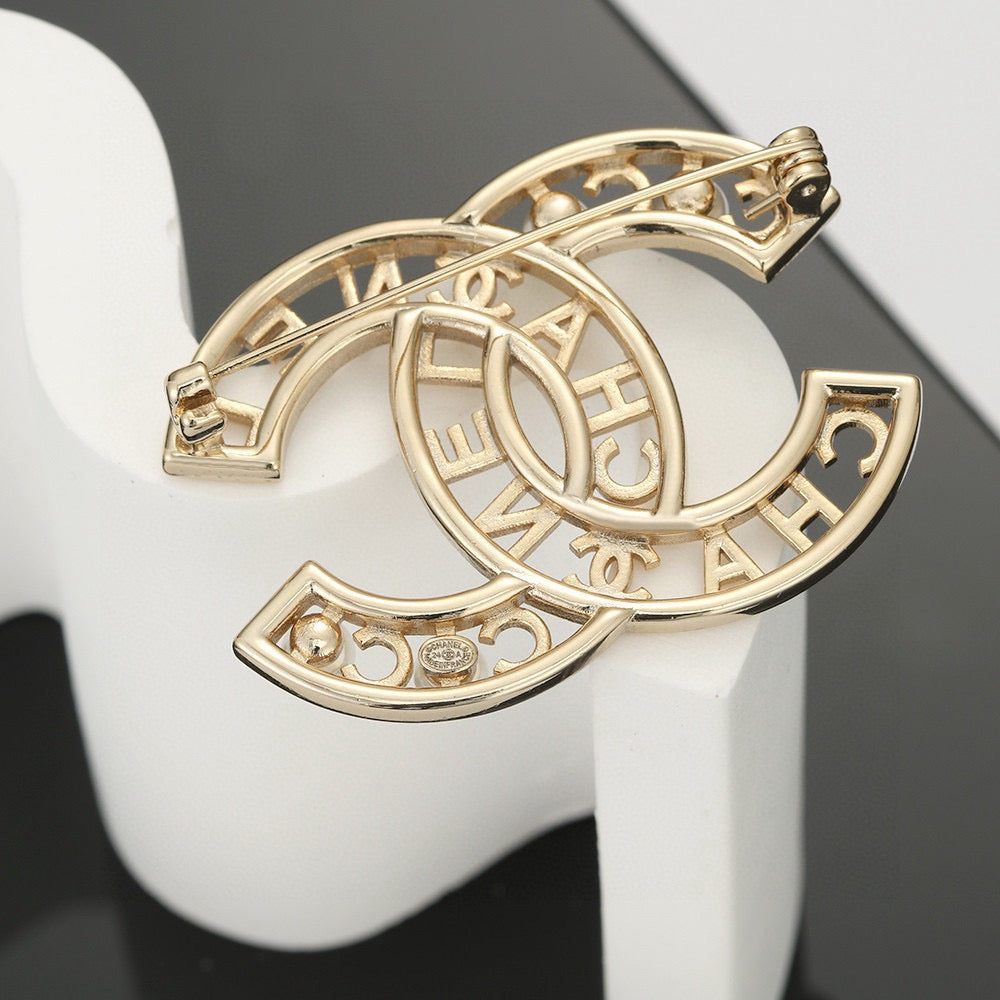 light gold pearl double c Brooch for women - alternate angle view 3