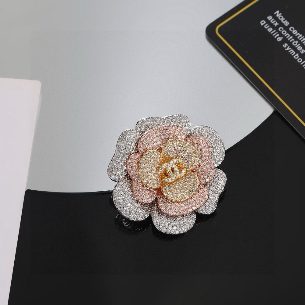 floral Brooch for women - alternate angle view 5