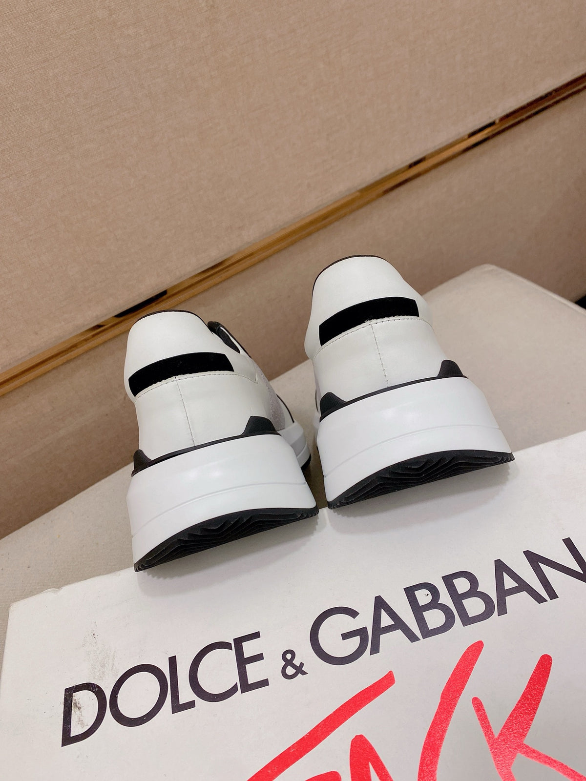 Dolce & Gabbana DG Men's Top-Grain Calfskin Casual Sneakers