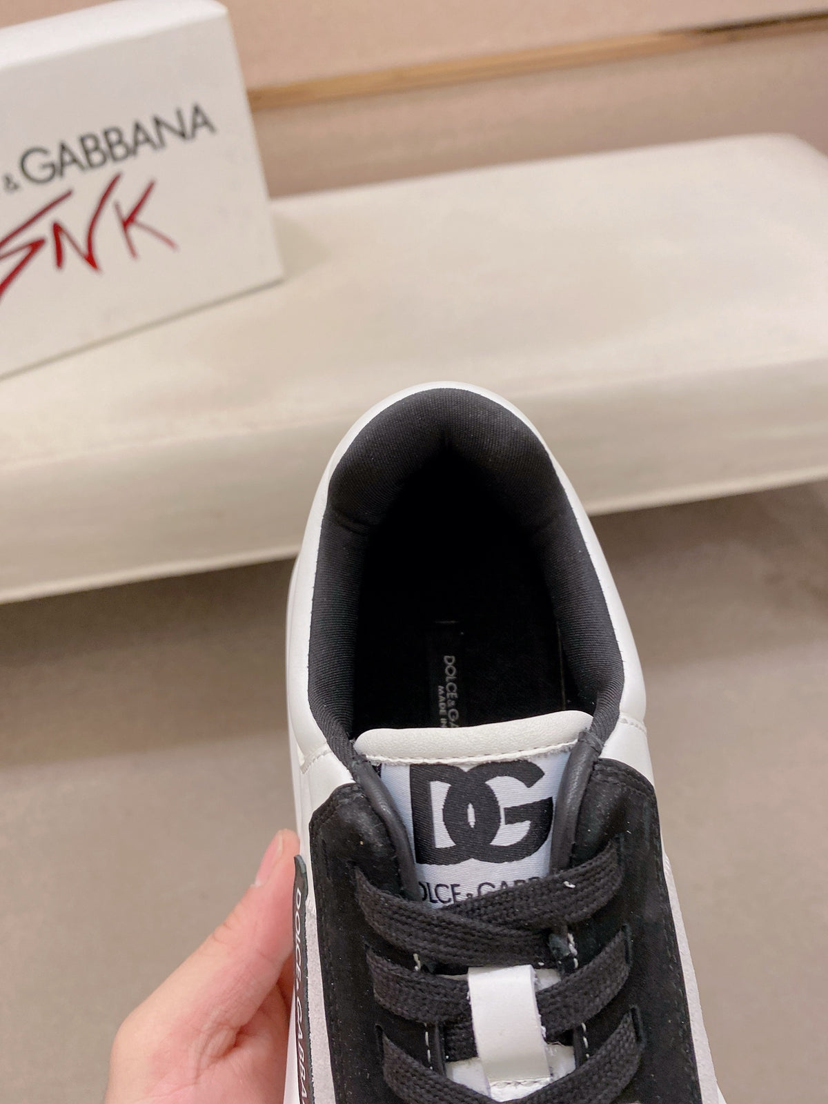 Dolce & Gabbana DG Men's Top-Grain Calfskin Casual Sneakers
