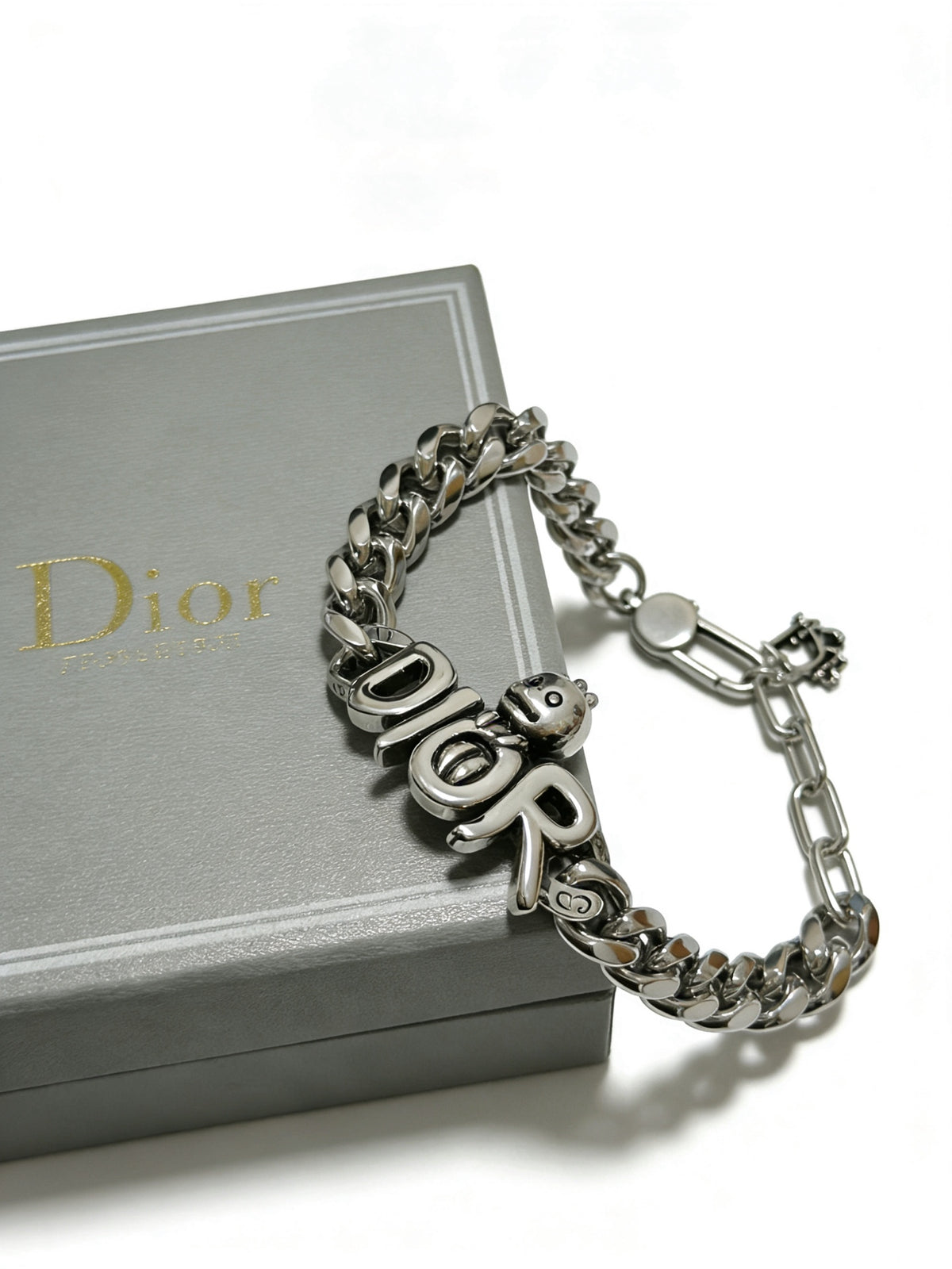 antique chain Bracelet for men - alternate angle view 3