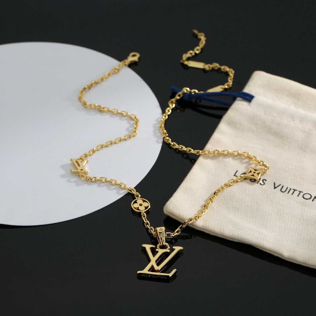 minimalist Necklace for women - alternate angle view 5