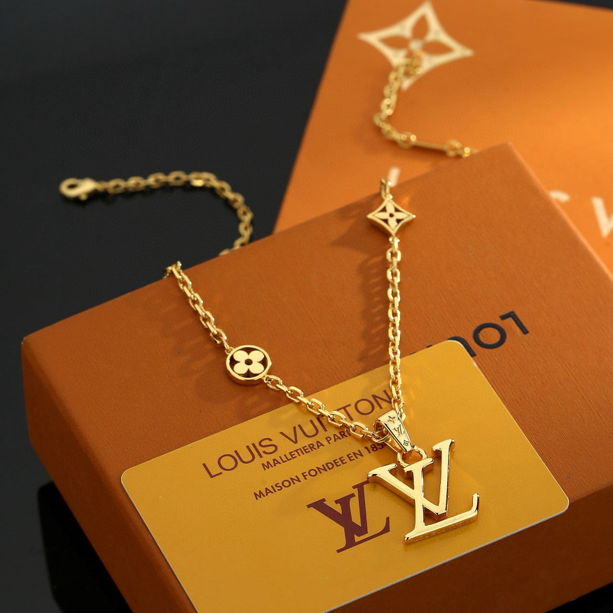 minimalist Necklace for women - alternate angle view 2
