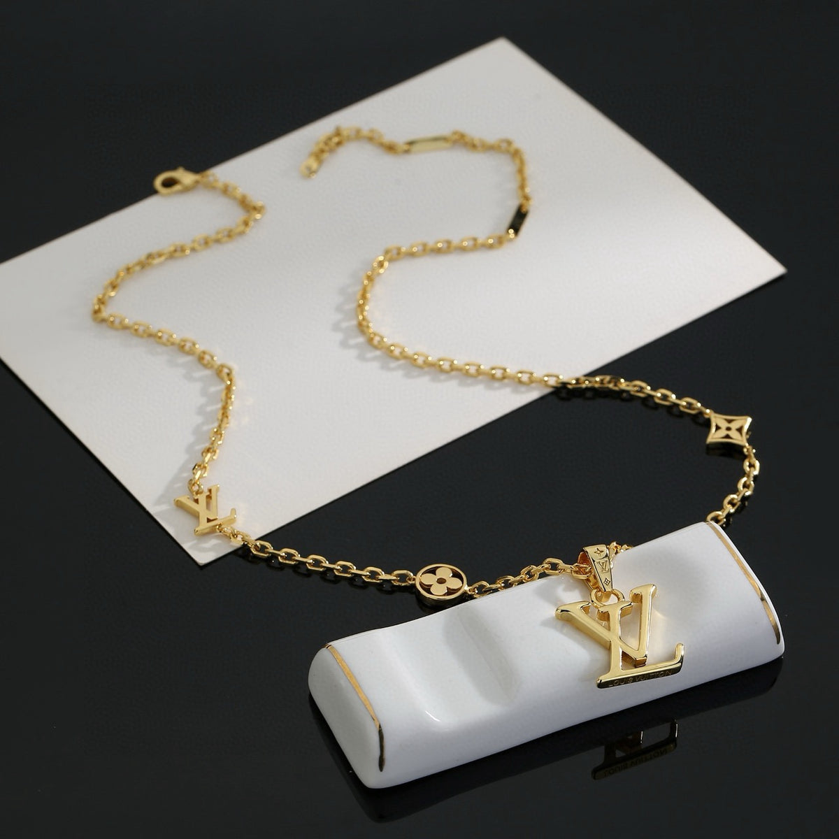 minimalist Necklace for women - alternate angle view 3