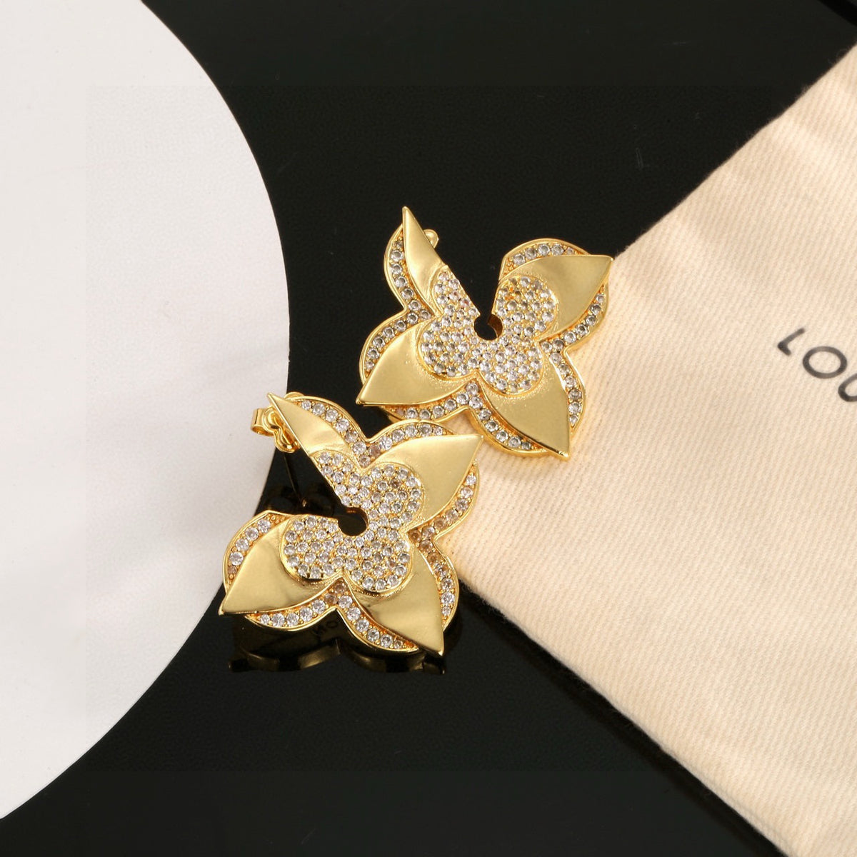 gold clover Stud Earrings for women - alternate angle view 4
