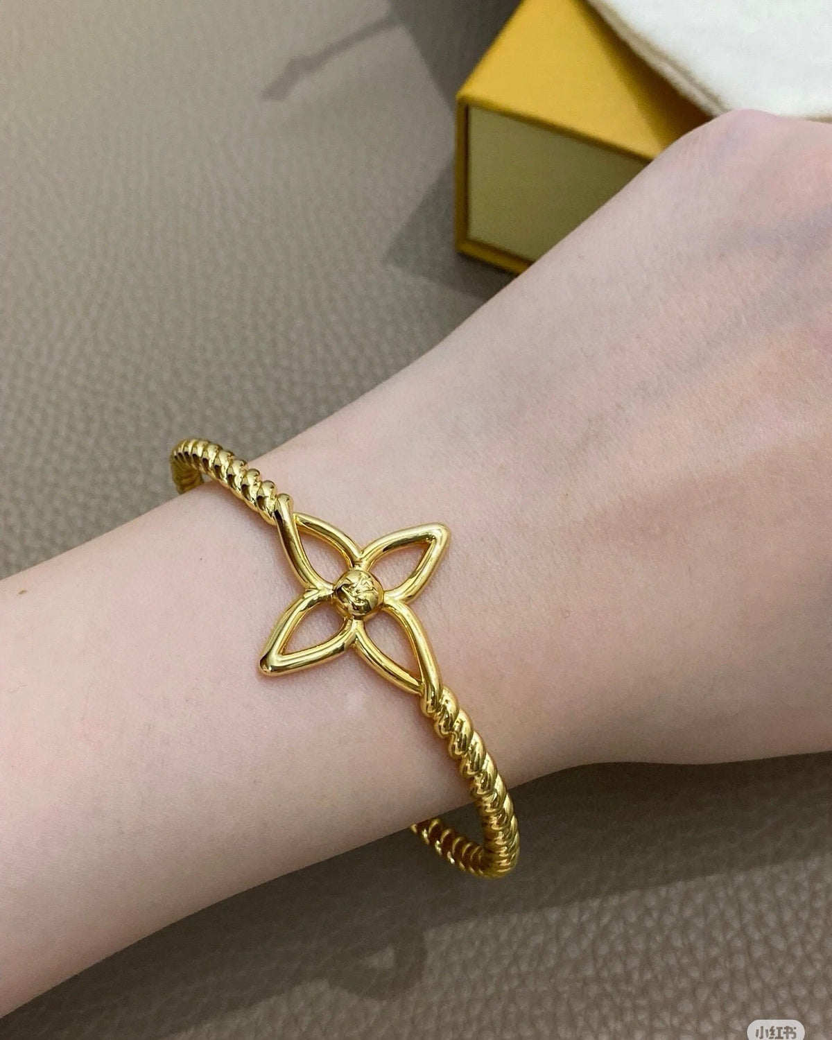 clover Bangle for women - alternate angle view 5