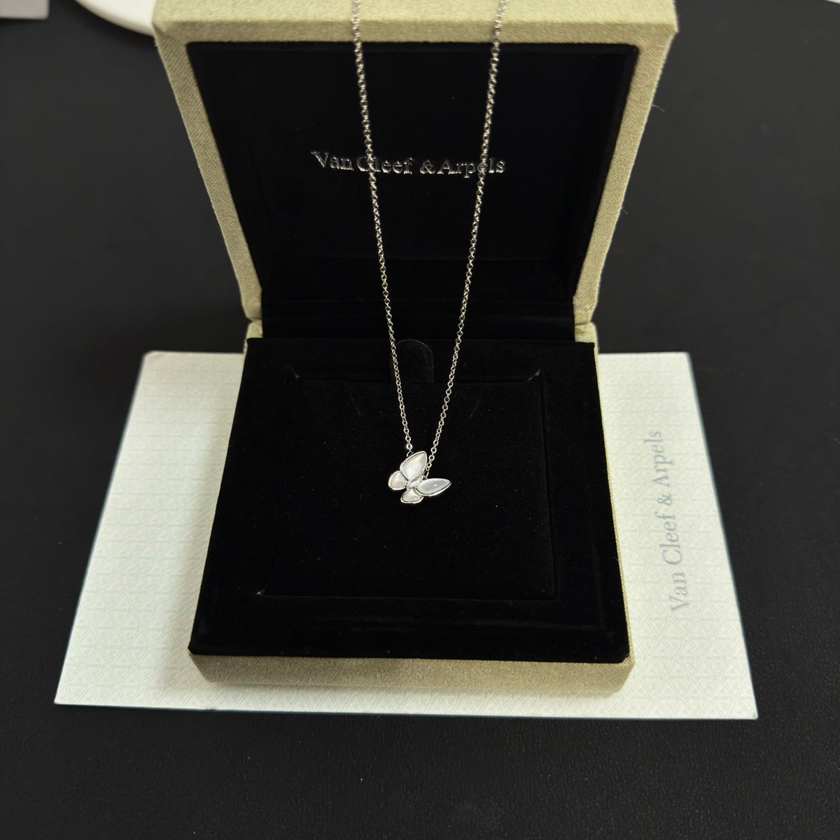 gold crystal clover Necklace for women - alternate angle view 4
