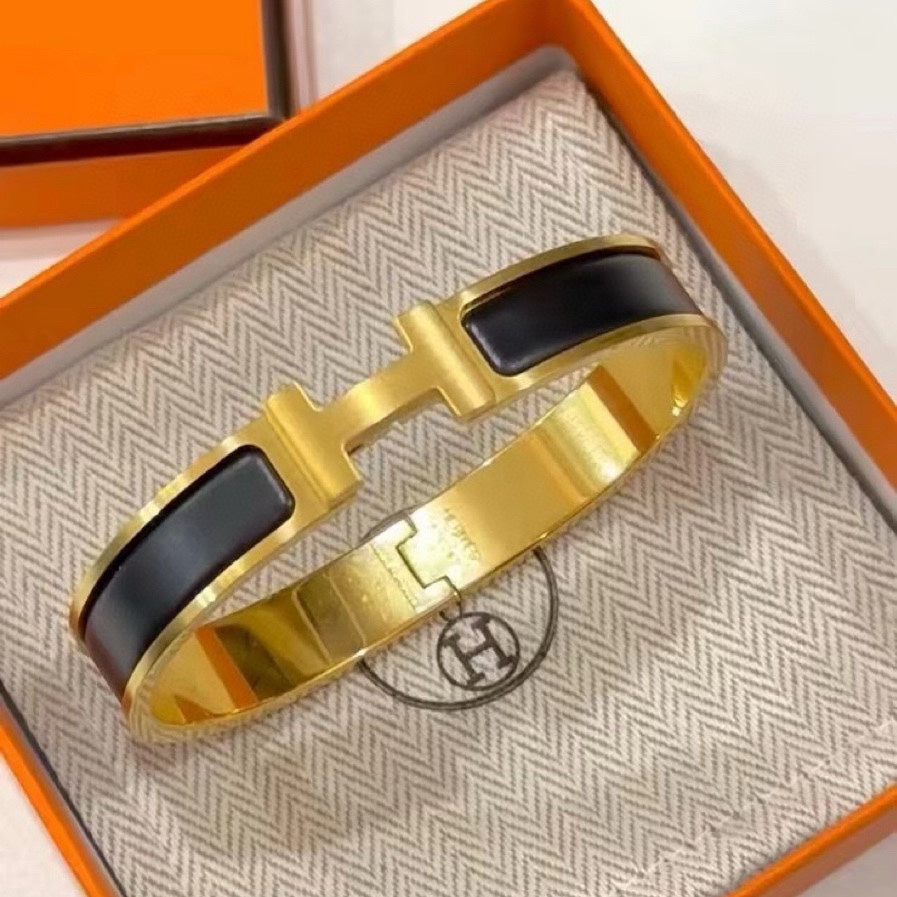 black couple Bangle for men - alternate angle view 5
