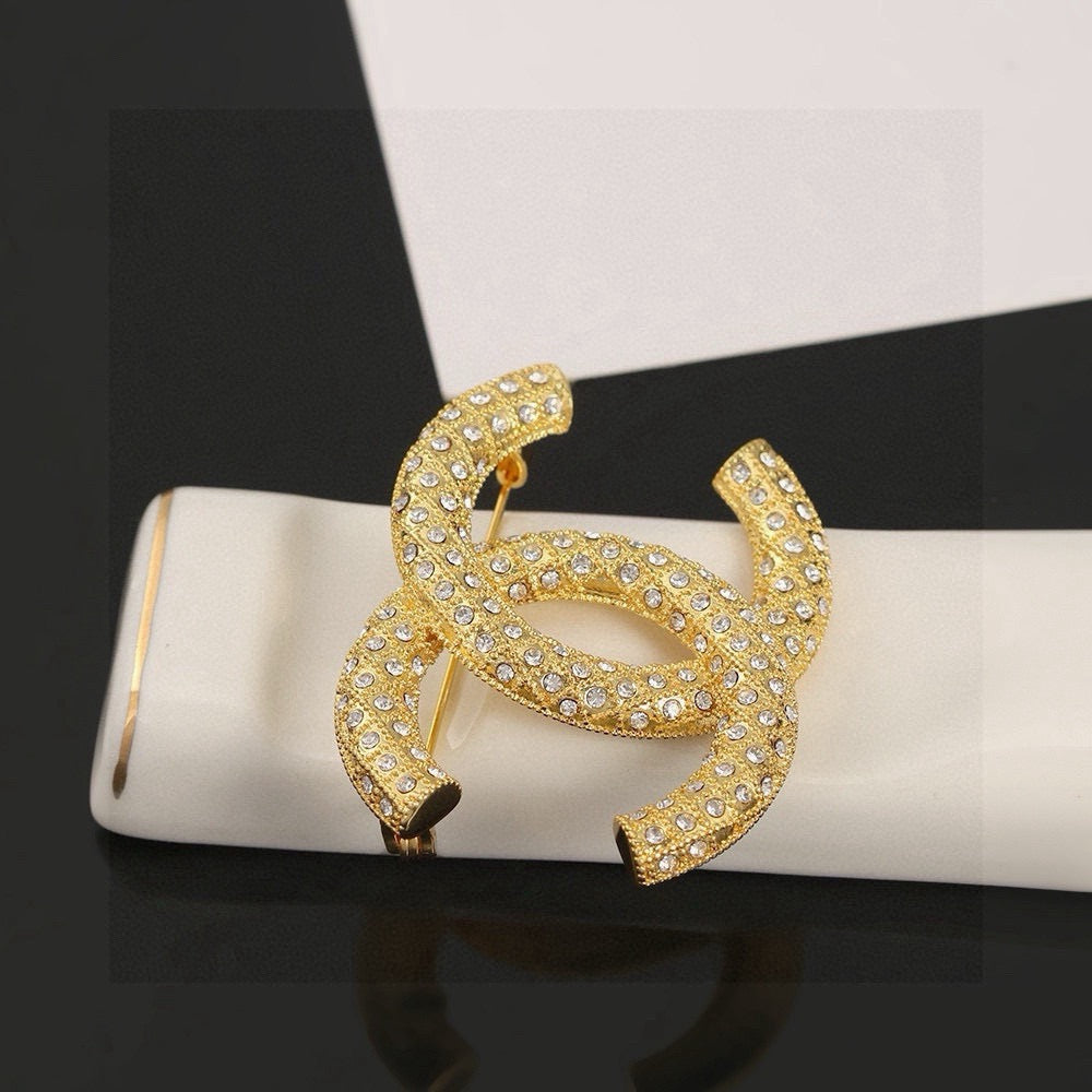 light gold crystal double c Brooch for women - alternate angle view 3