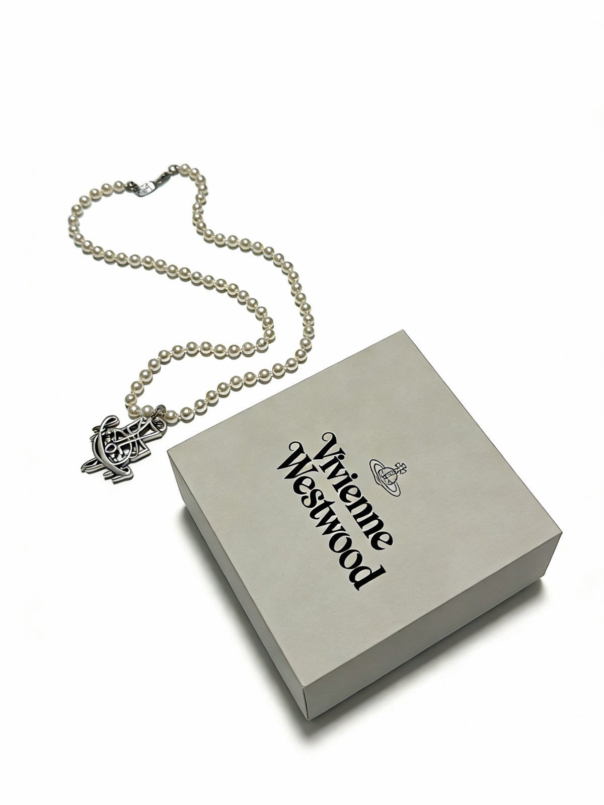 pearl Necklace for men - alternate angle view 7