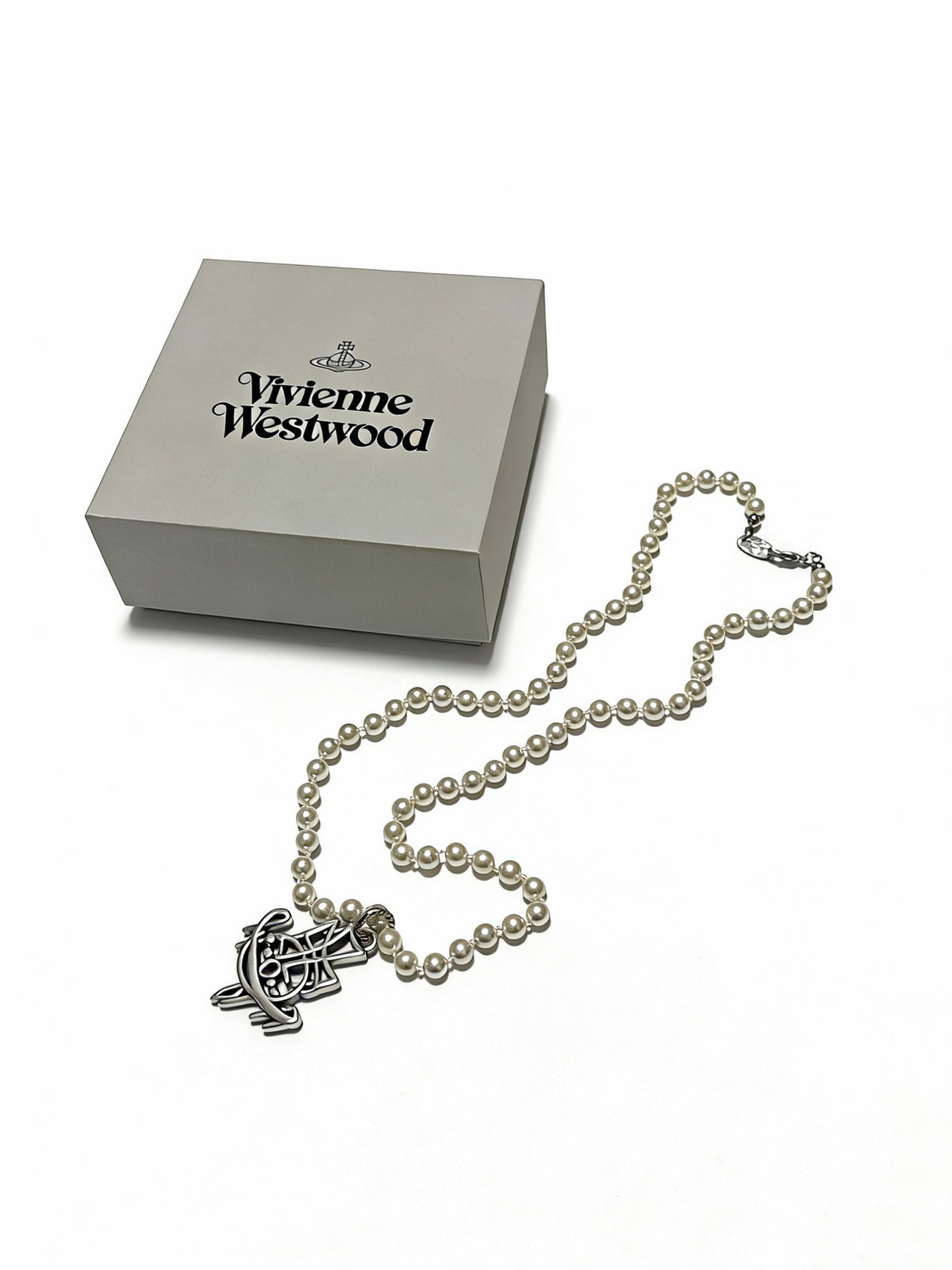 pearl Necklace for men - alternate angle view 6