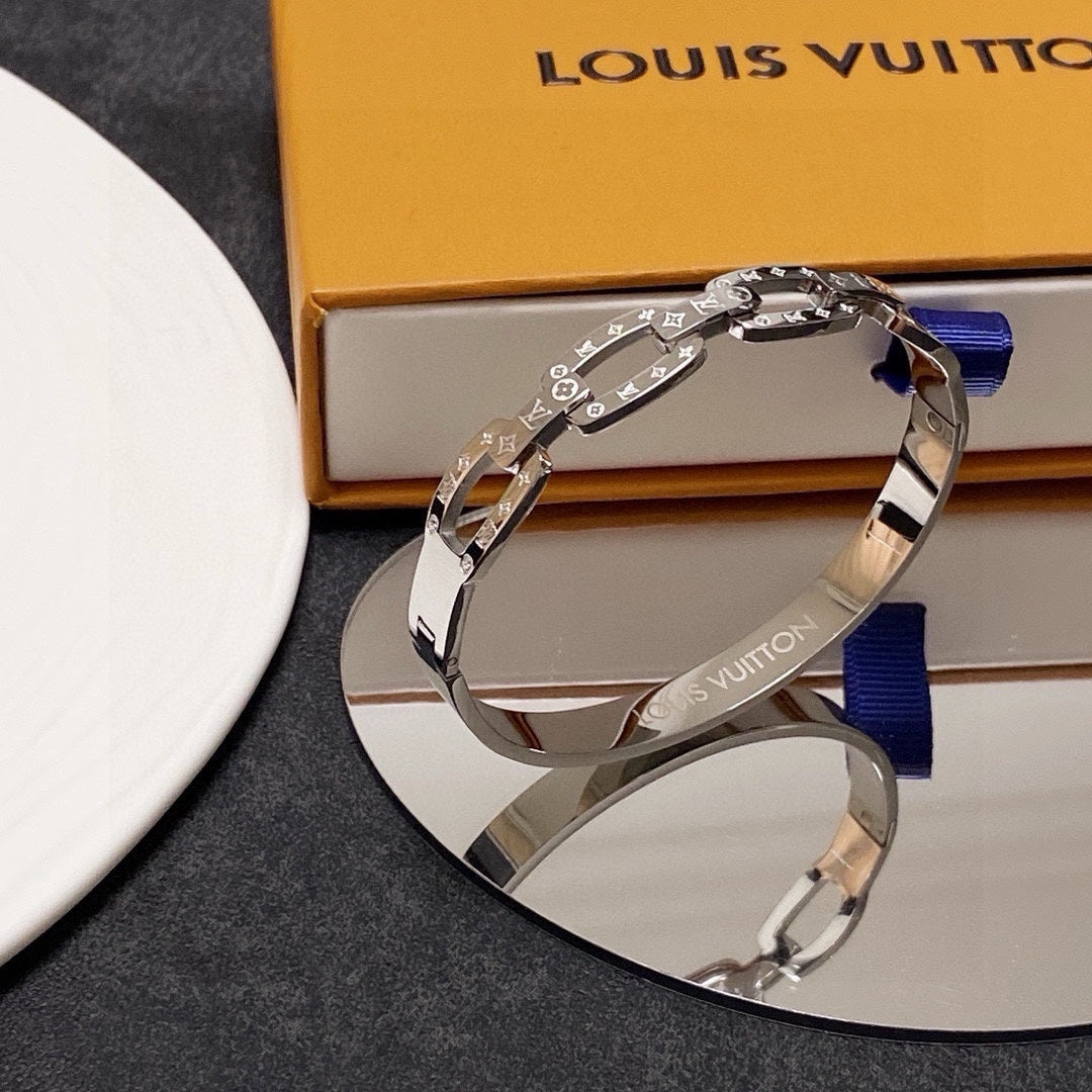 unisex Bangle for men - alternate angle view 6