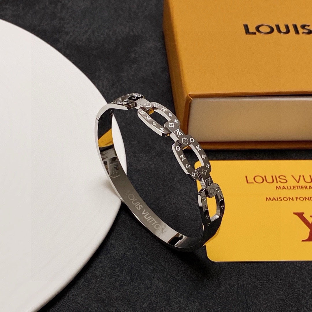 unisex Bangle for men - alternate angle view 8
