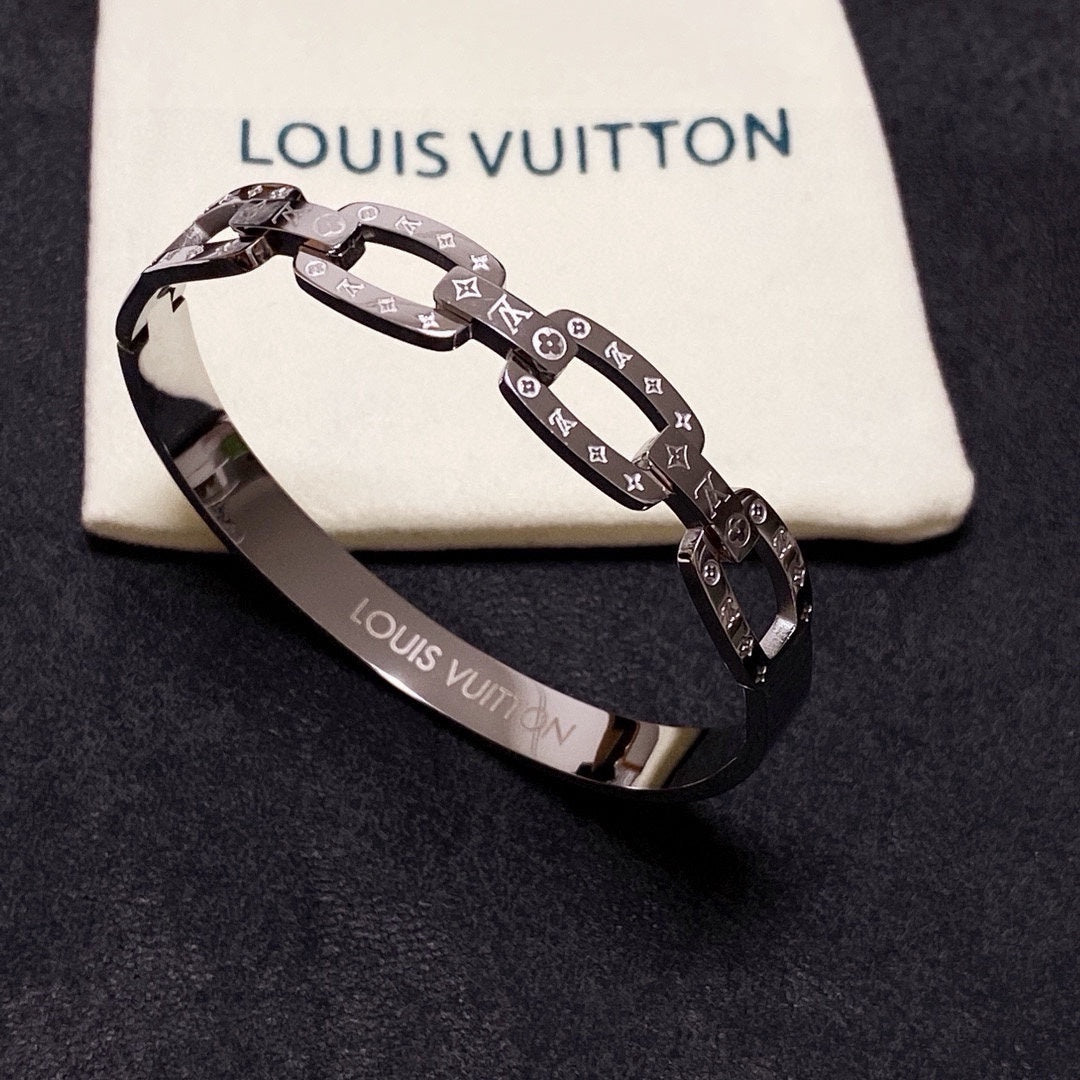 unisex Bangle for men - alternate angle view 9