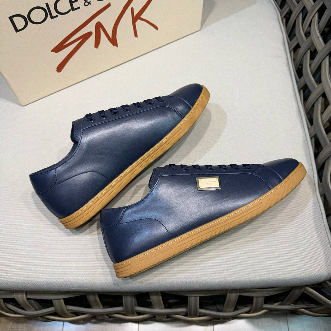 Dolce & Gabbana DG Men's Casual Sneakers with Signature Metal Buckle
