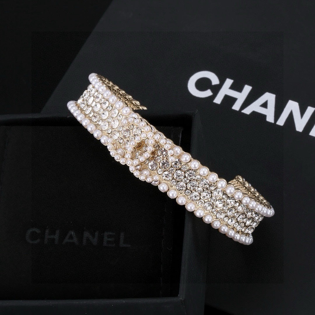 pearl inlaid Bangle for women - alternate angle view 2