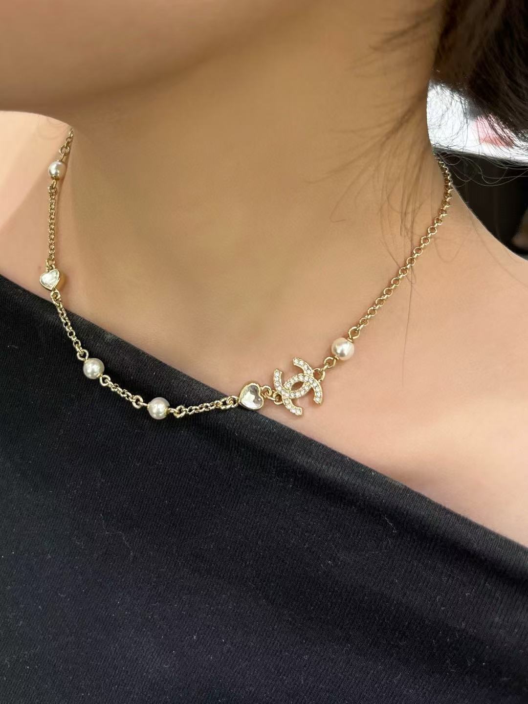 minimalist Necklace for women - alternate angle view 5