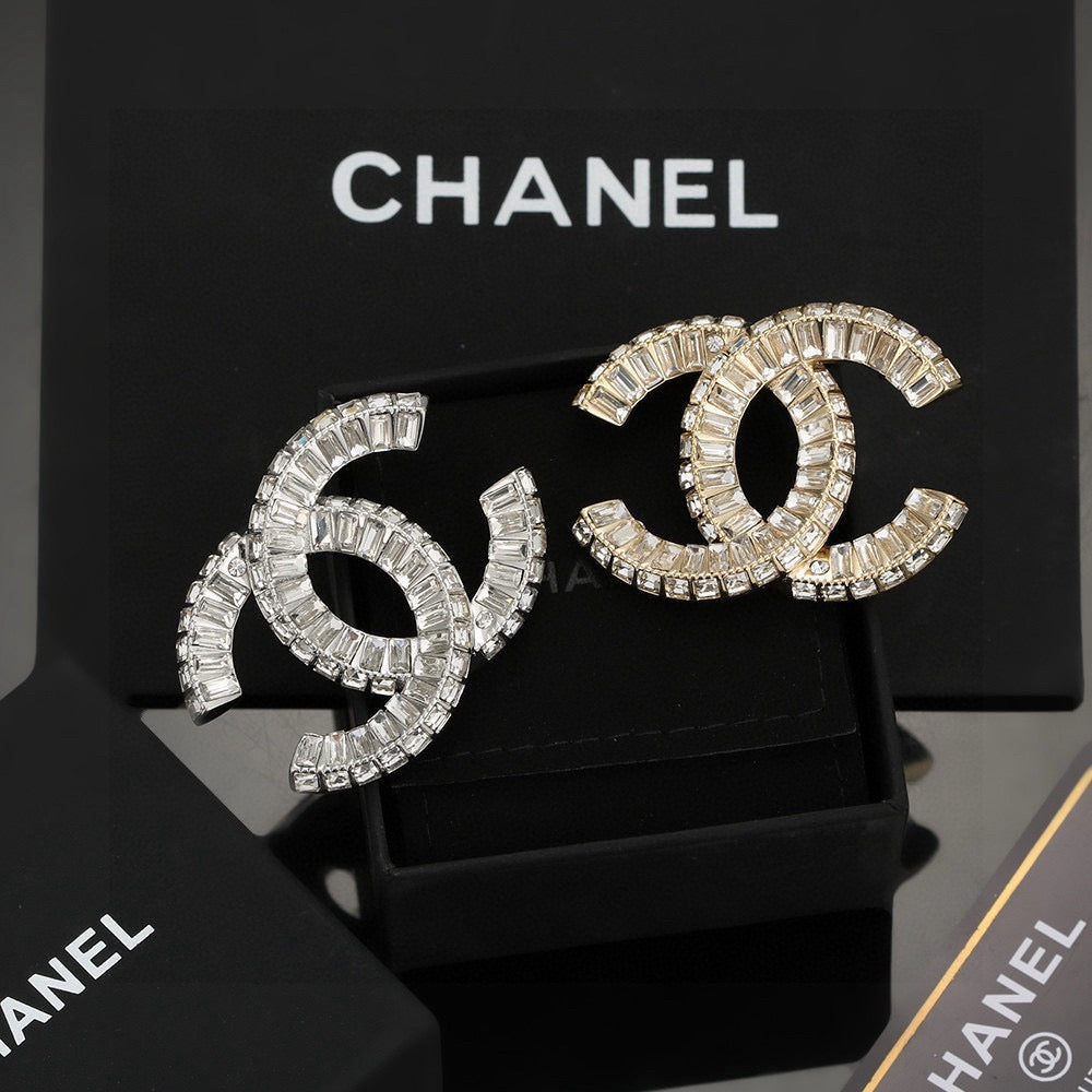 silver sterling silver elegant Brooch for women - product detail view