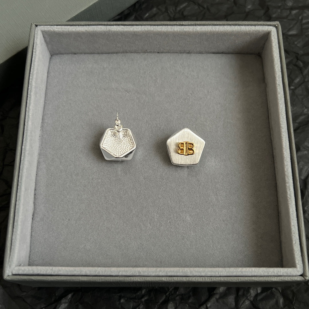 gold luxury Stud Earrings for women - alternate angle view 6