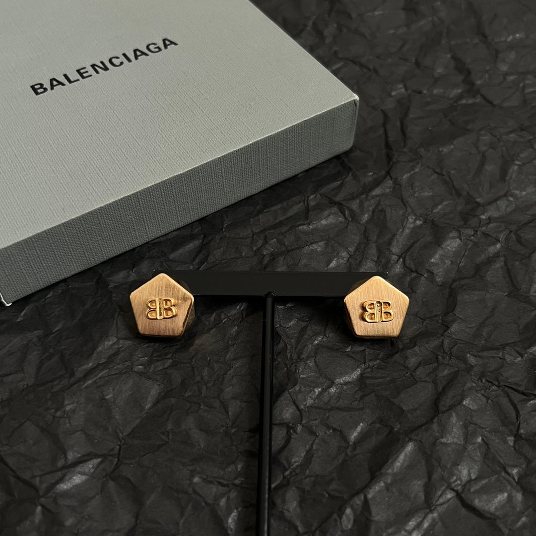 gold luxury Stud Earrings for women - alternate angle view 5
