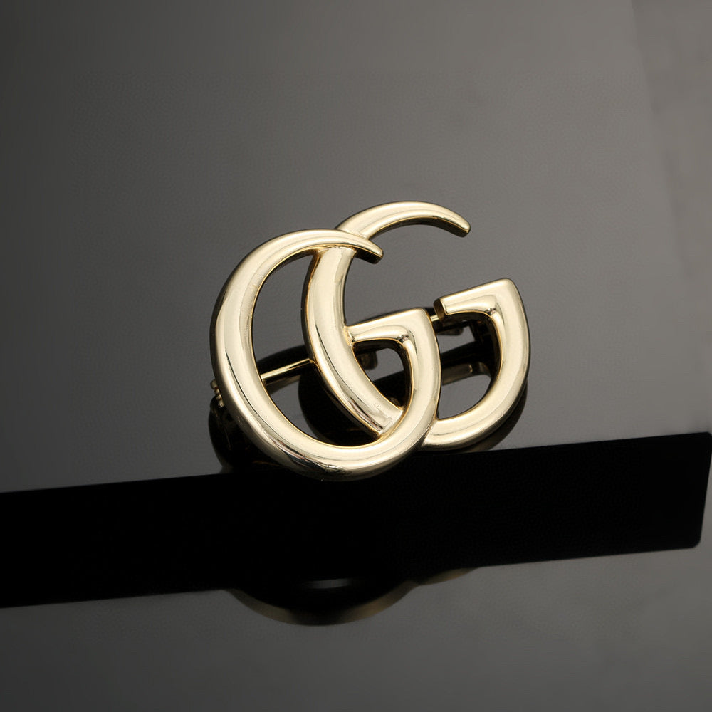 vintage Brooch for women - alternate angle view 4