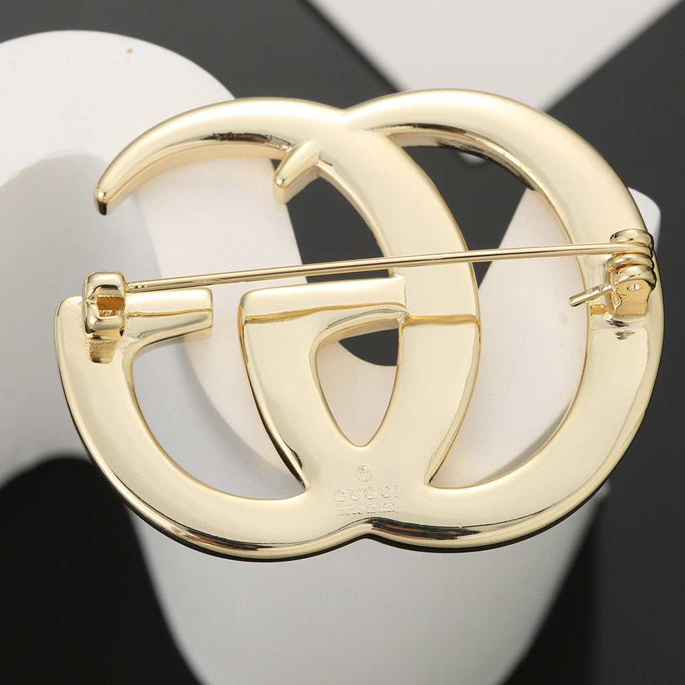 vintage Brooch for women - alternate angle view 2