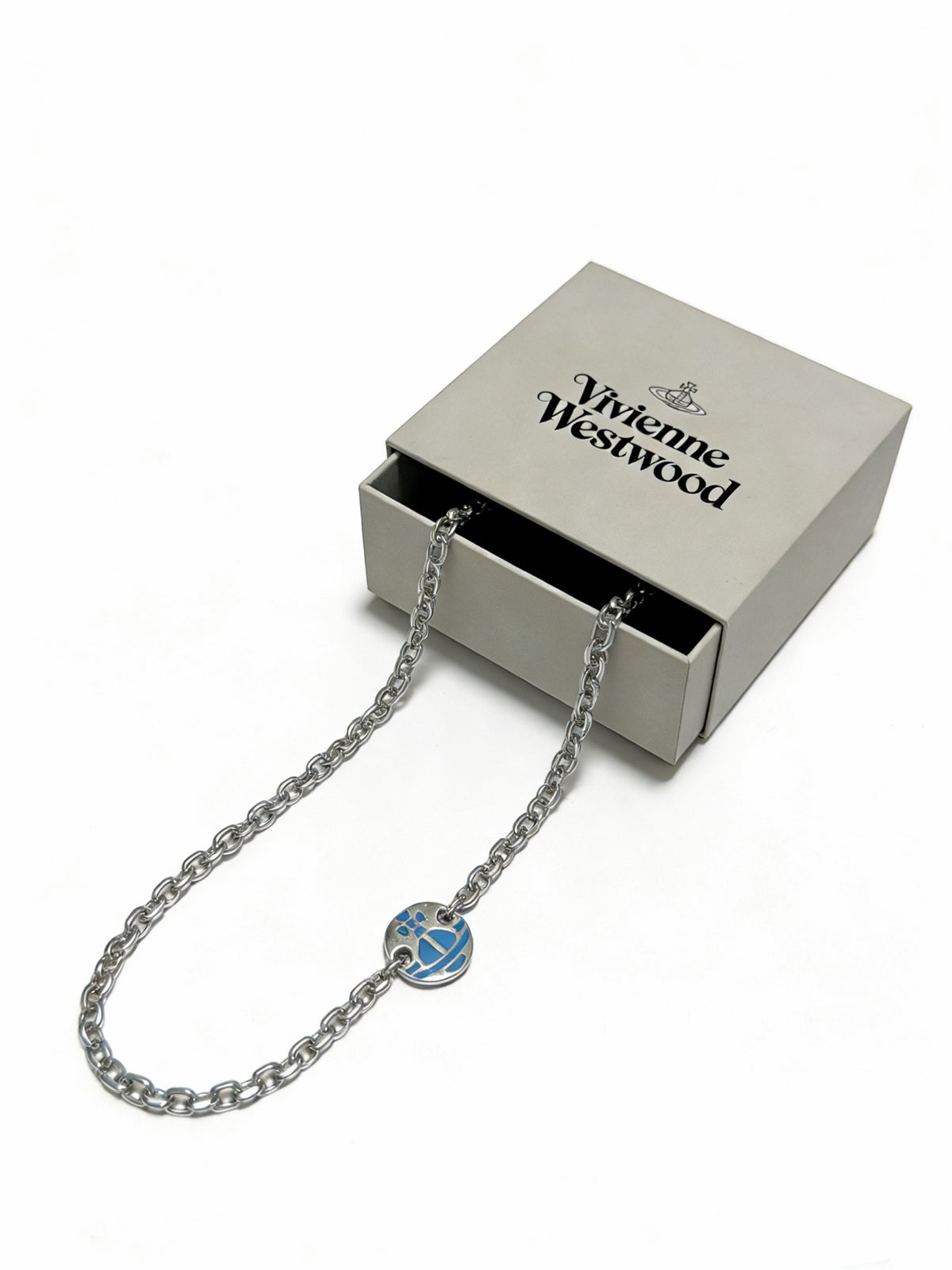 minimalist Necklace for men - product detail view